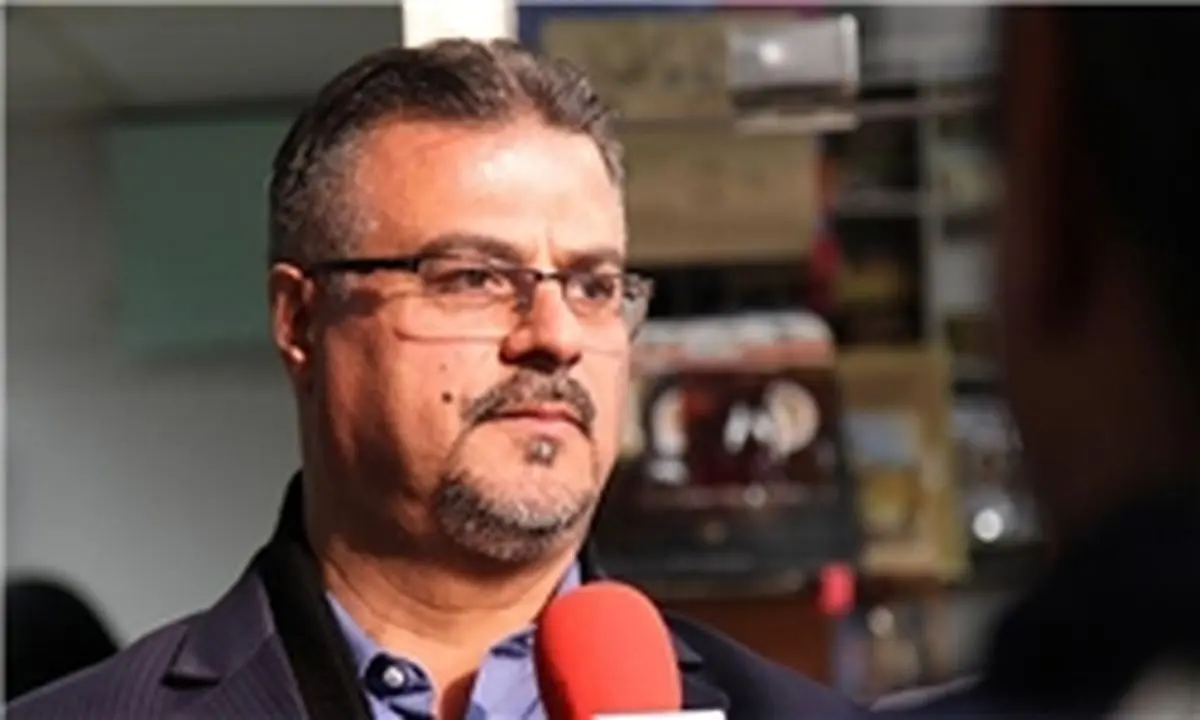 نظری:معینی مربی پرسپولیس بوده، حالا استقلالی است؟