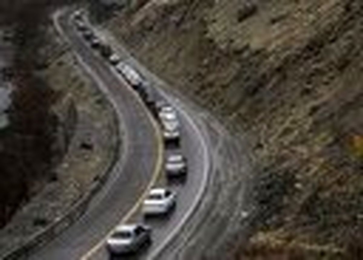 محور کرج به چالوس یک‌طرفه شد