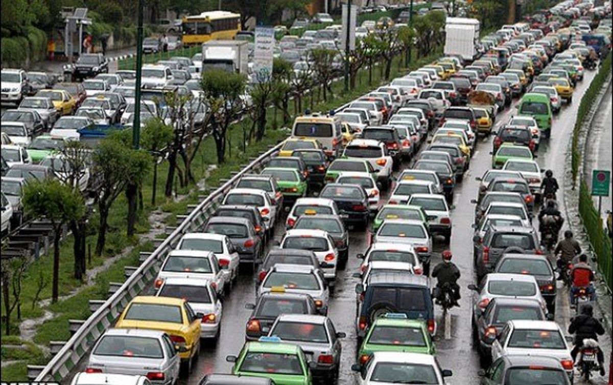 ترافیک پرحجم در برخی از محورهای ورودی‌تهران