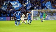 الهلال با 3 گل استقلال را شکست داد 