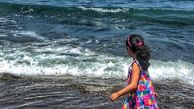 قدم زدن دختر مهدی سلطانی لب دریا