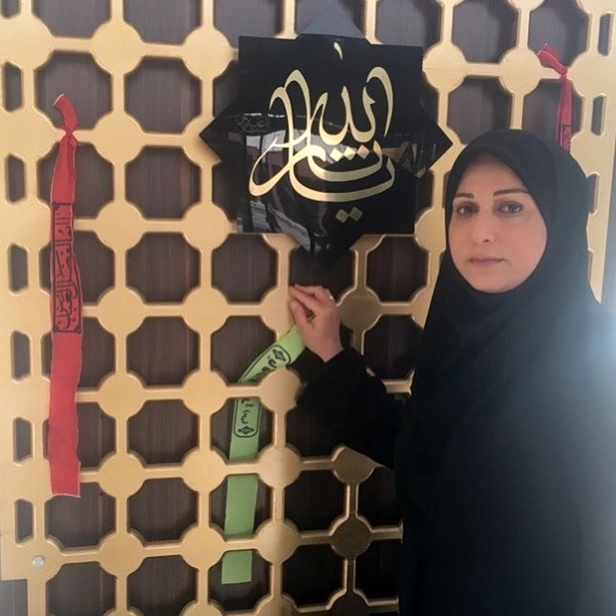 خانم گوینده دل به دل اباعبدالله(ع) داد