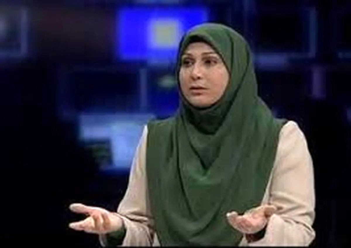 «سوسن حسنی دخت» در کنار اولین گل های بهاری