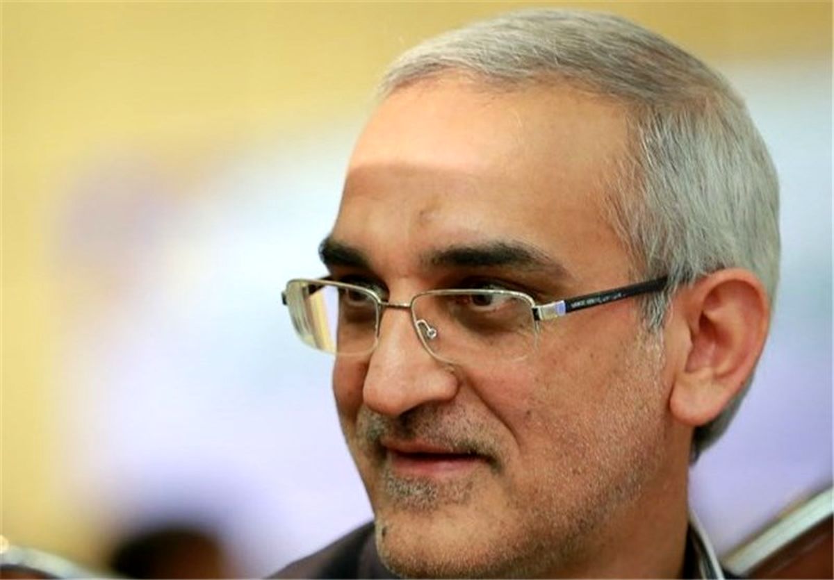 مخالفت"پورسیدآقایی" با وورد خودروهای نمایندگان مجلس به خطوط ویژه