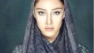 «ترلان پروانه» در کنار بردارش
