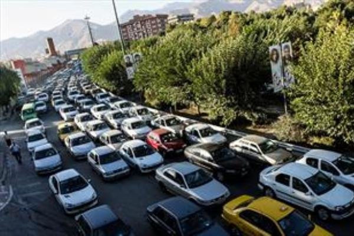 ترافیک نیمه سنگین در آزادراه کرج