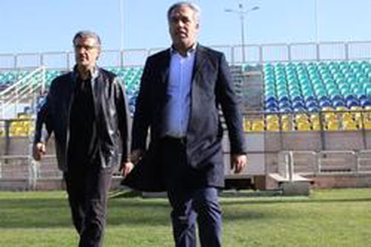 خشم و فریاد مدیر پرسپولیس روی آنتن زنده نود!