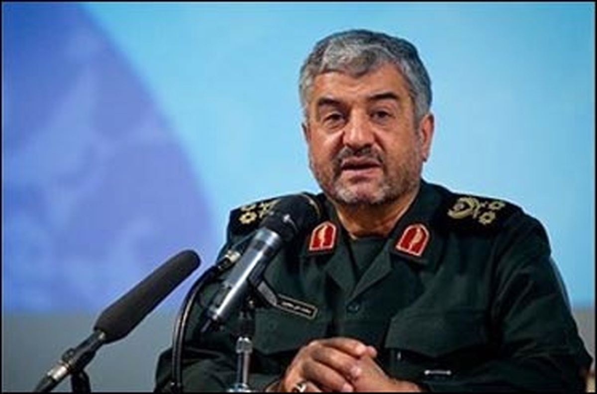 فرمانده کل سپاه:تهدیدات نظامی و امنیتی دشمنان به فرصت تبدیل شده است
