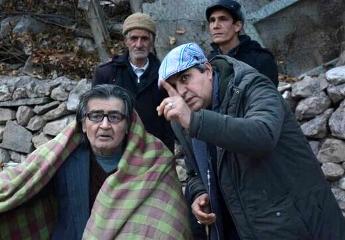 بیکاری کمر رضا رویگری را شکست + عکس