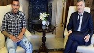 رئیس جمهور آرژانتین با هلی‌کوپتر به جشن عروسی توس آمد