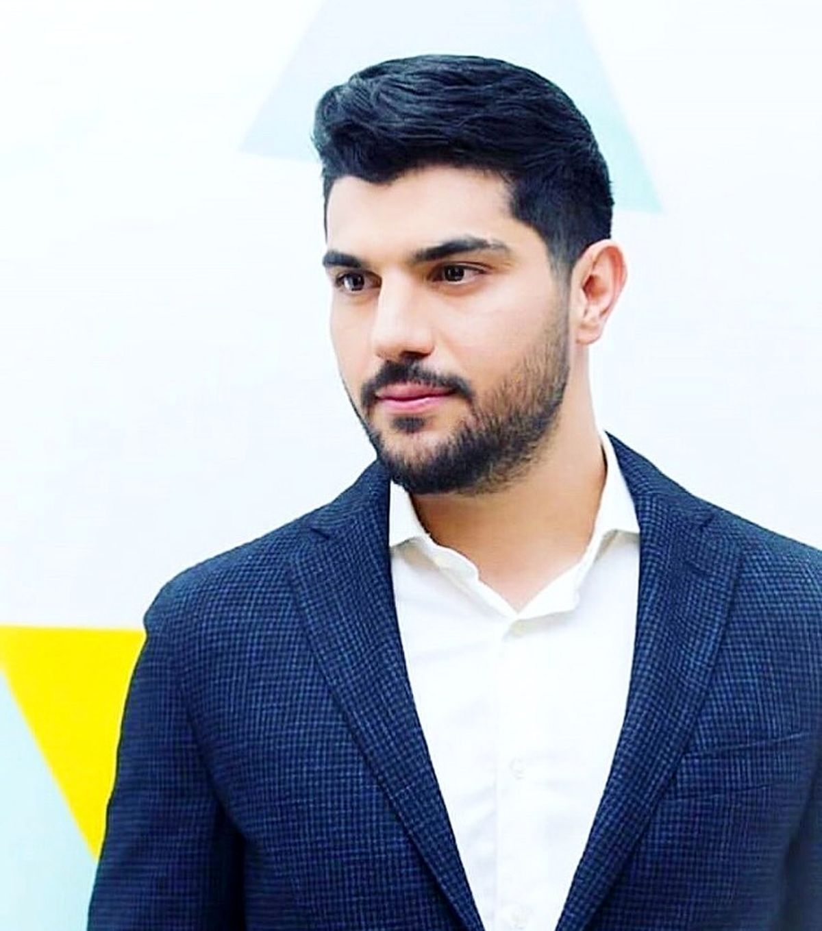 چهره ساده و معصوم سینا مهراد + عکس