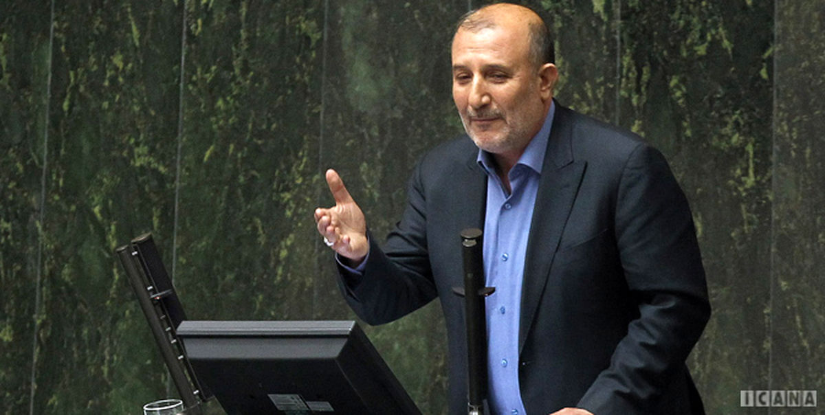 ما با یک نظام کند و چاق اداری روبرو هستیم