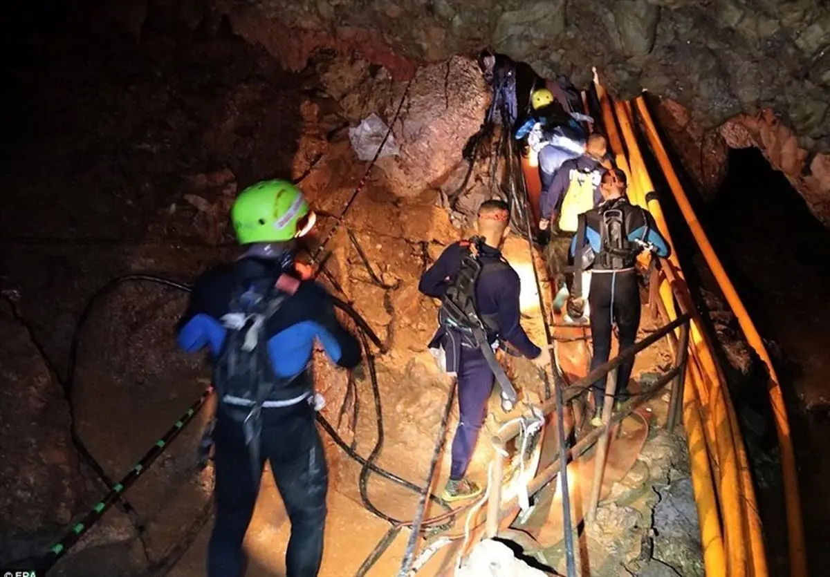 چالش ۴ کیلومتری برای نجات فوتبالیست‌های نوجوان تایلندی+ عکس