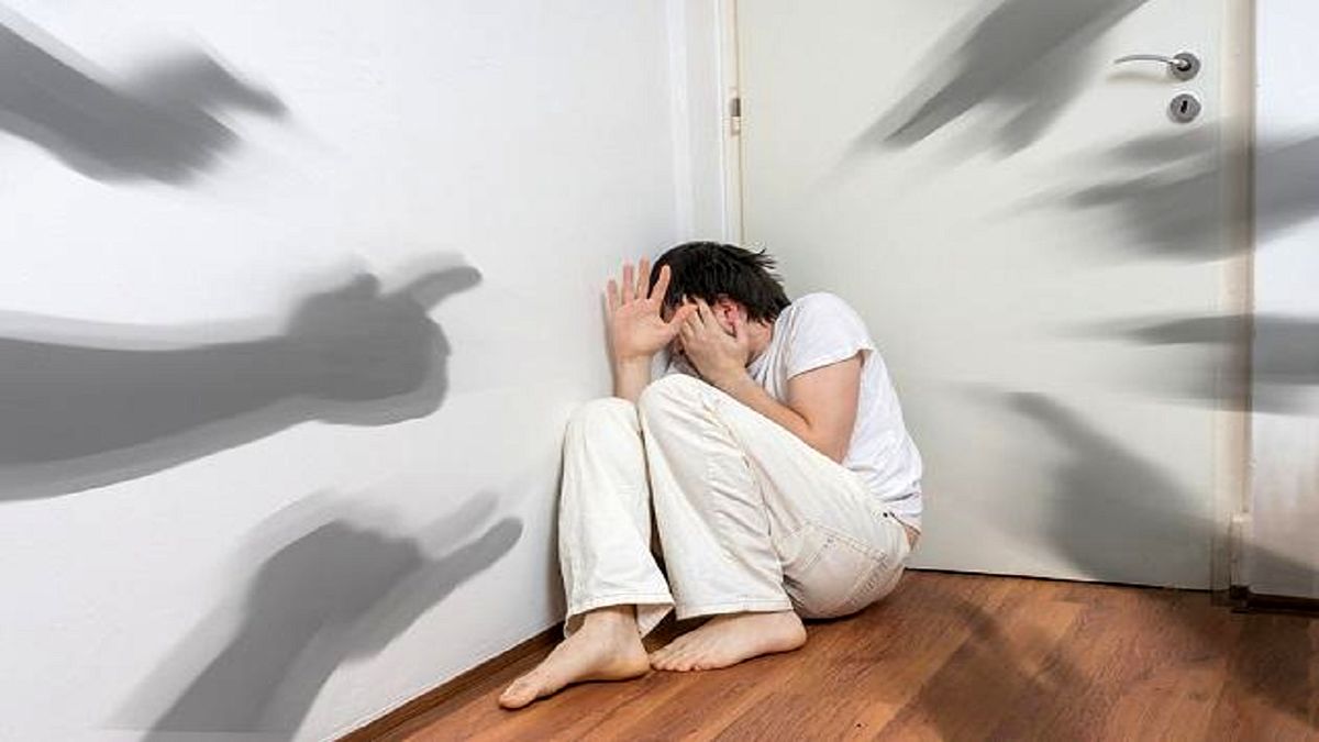 از پیش‌داوری و انگ زدن به بیماران کرونایی بپرهیزید