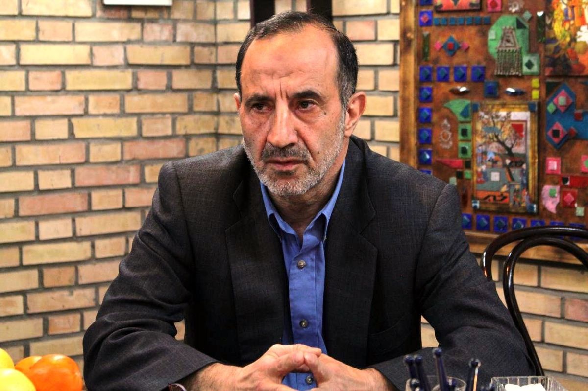 خوش چهره:بیکاری بحرانی شده/"حرف" برای مردم شغل نمی‌شود