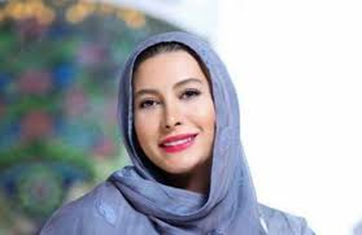 فریبا نادری با پوشش چادر/عکس