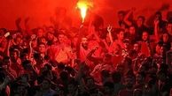 هواداران پرسپولیس جلوی وزارت ورزش تجمع کرده و خواهان پیگیری وزیر شدند+عکس