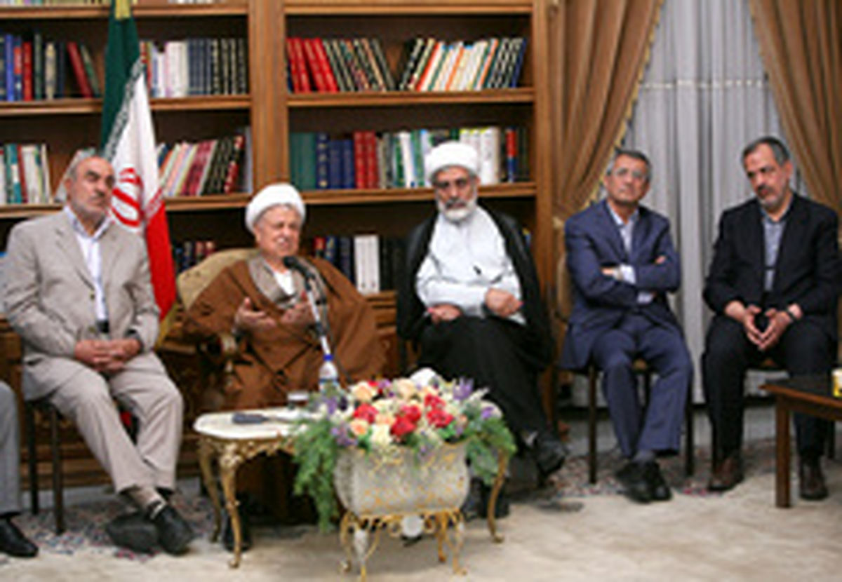 هاشمی: تهران پیشانی ایران است