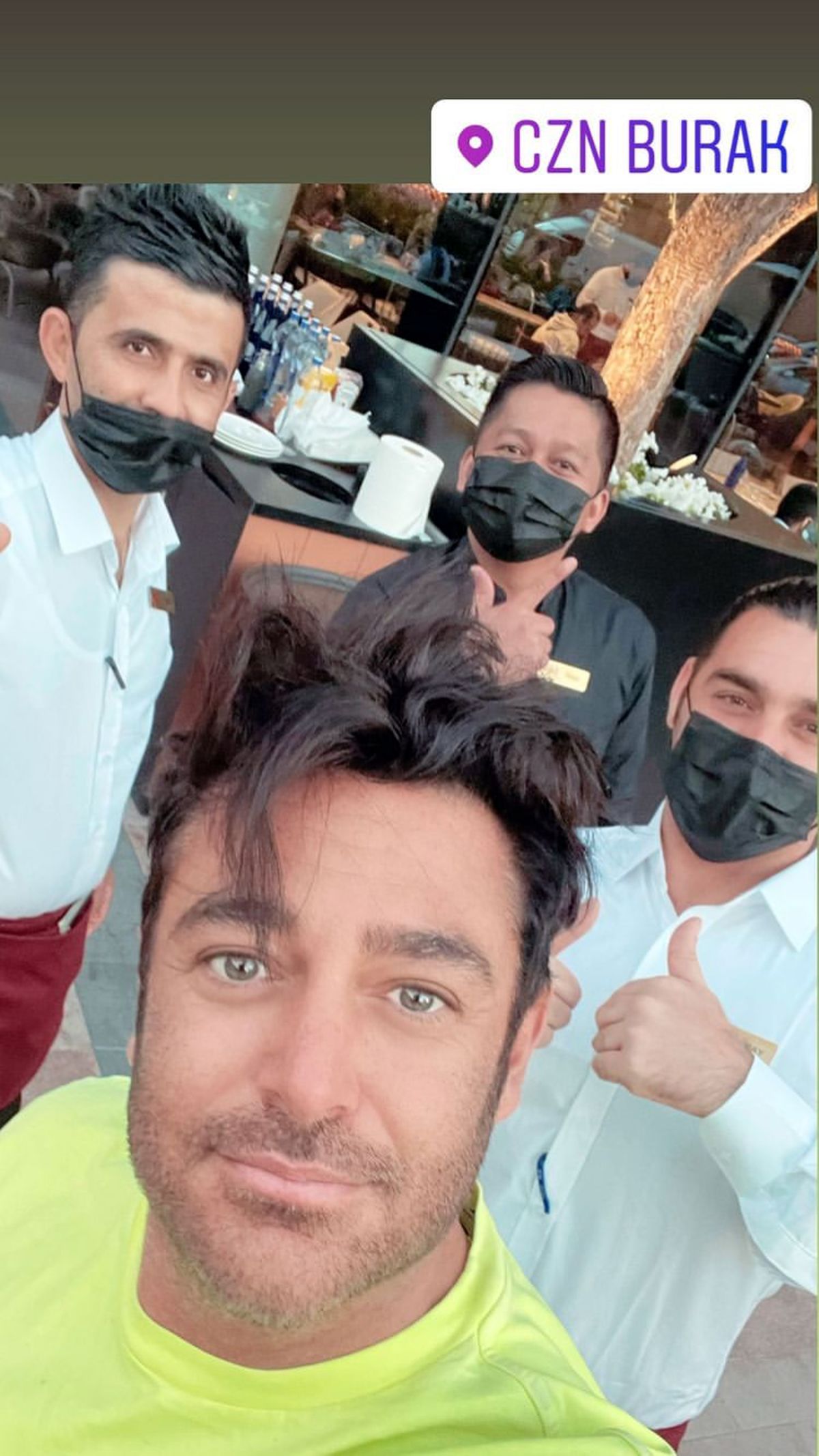گلزار در رستوران بوراک در دبی + عکس