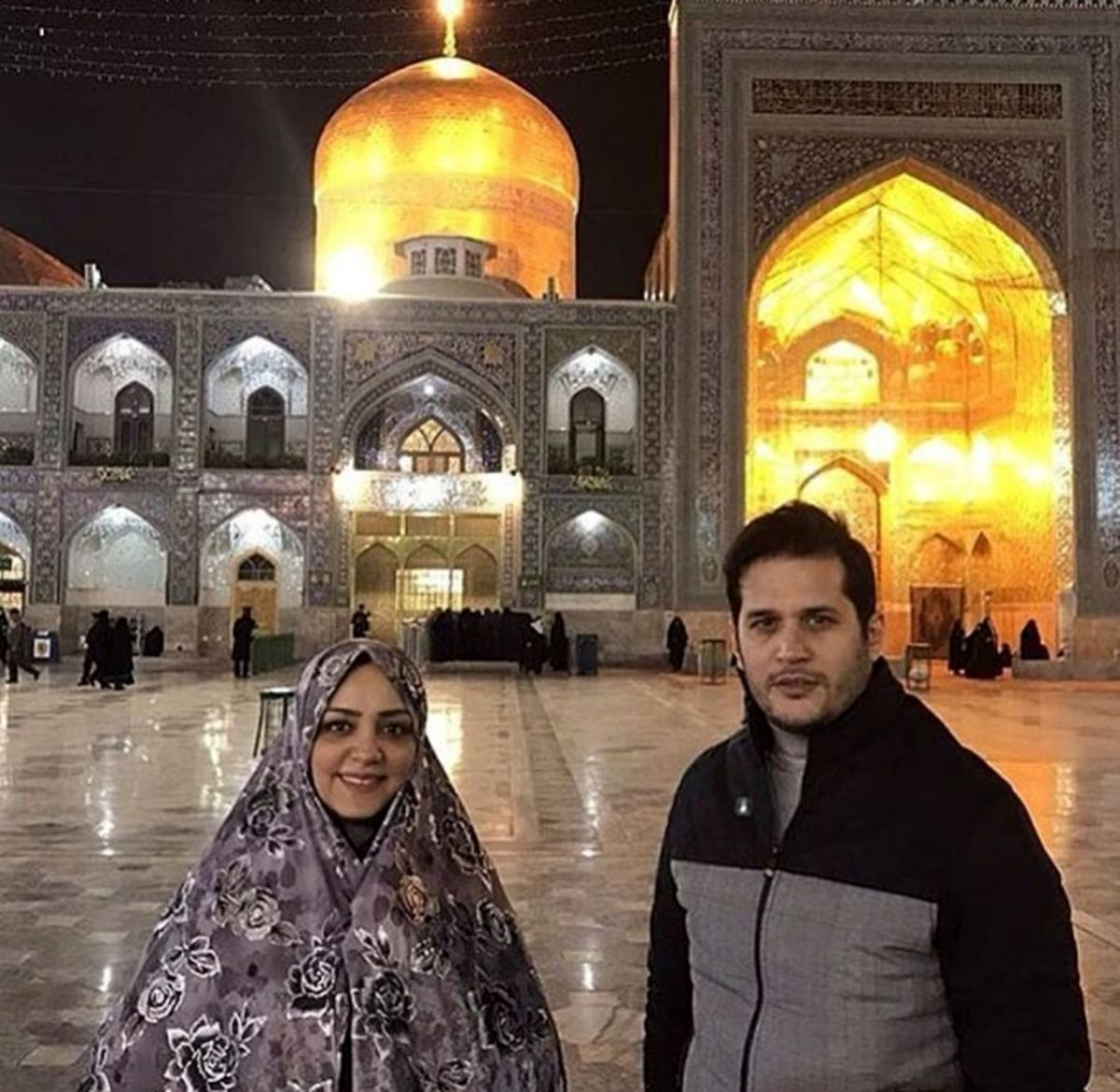 خانم و آقای بازیگر در حرم امام رضا (ع)+عکس