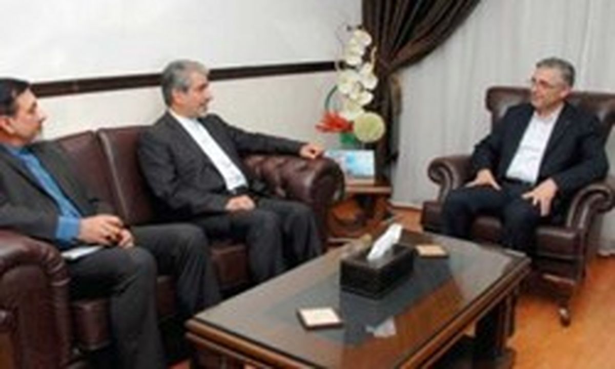دیدار سفیر ایران در دمشق با وزیر آشتی ملی سوریه