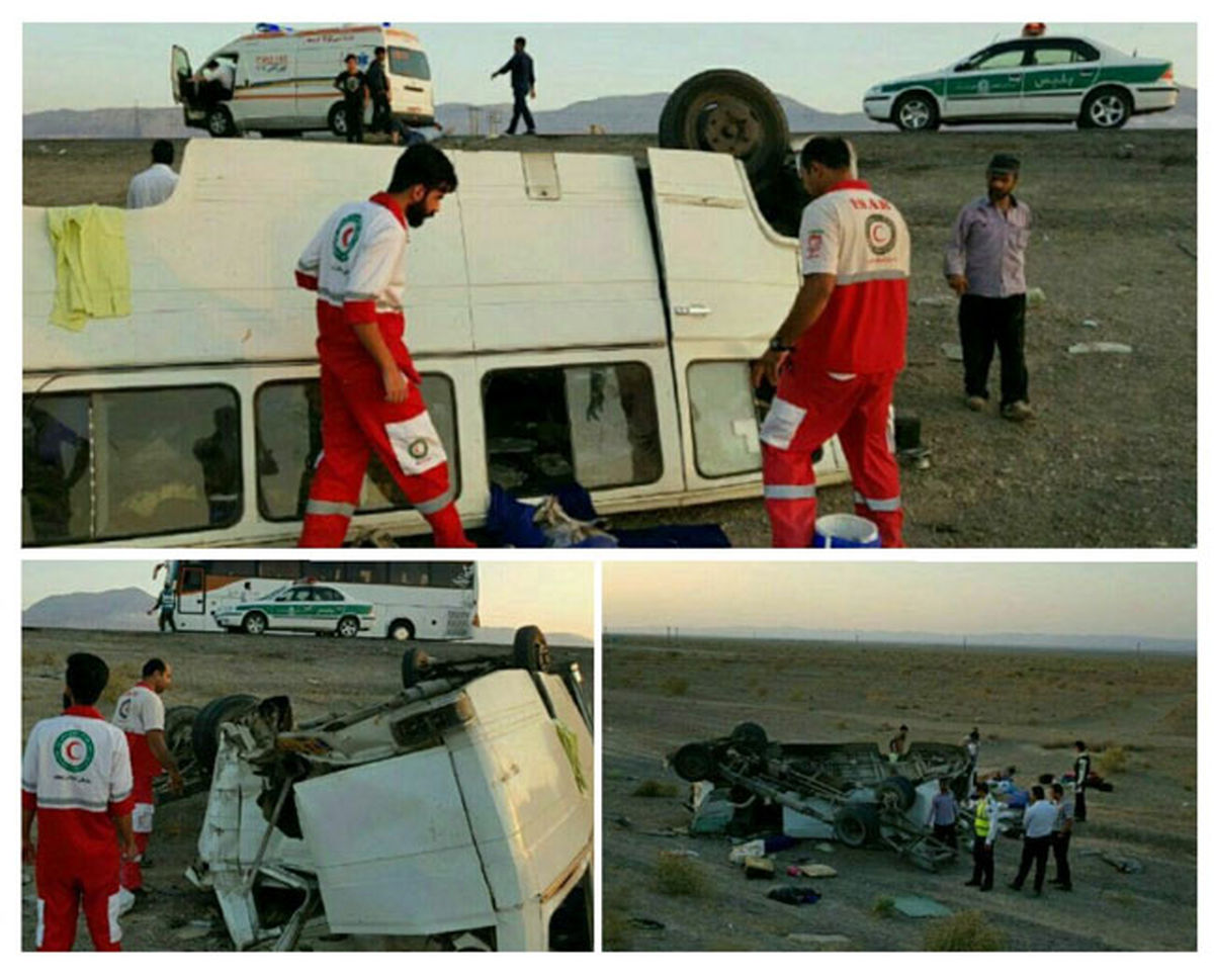 تصادف شدیدیک دستگاه  مینی‌بوس و اتوبوس با 61 مصدوم
