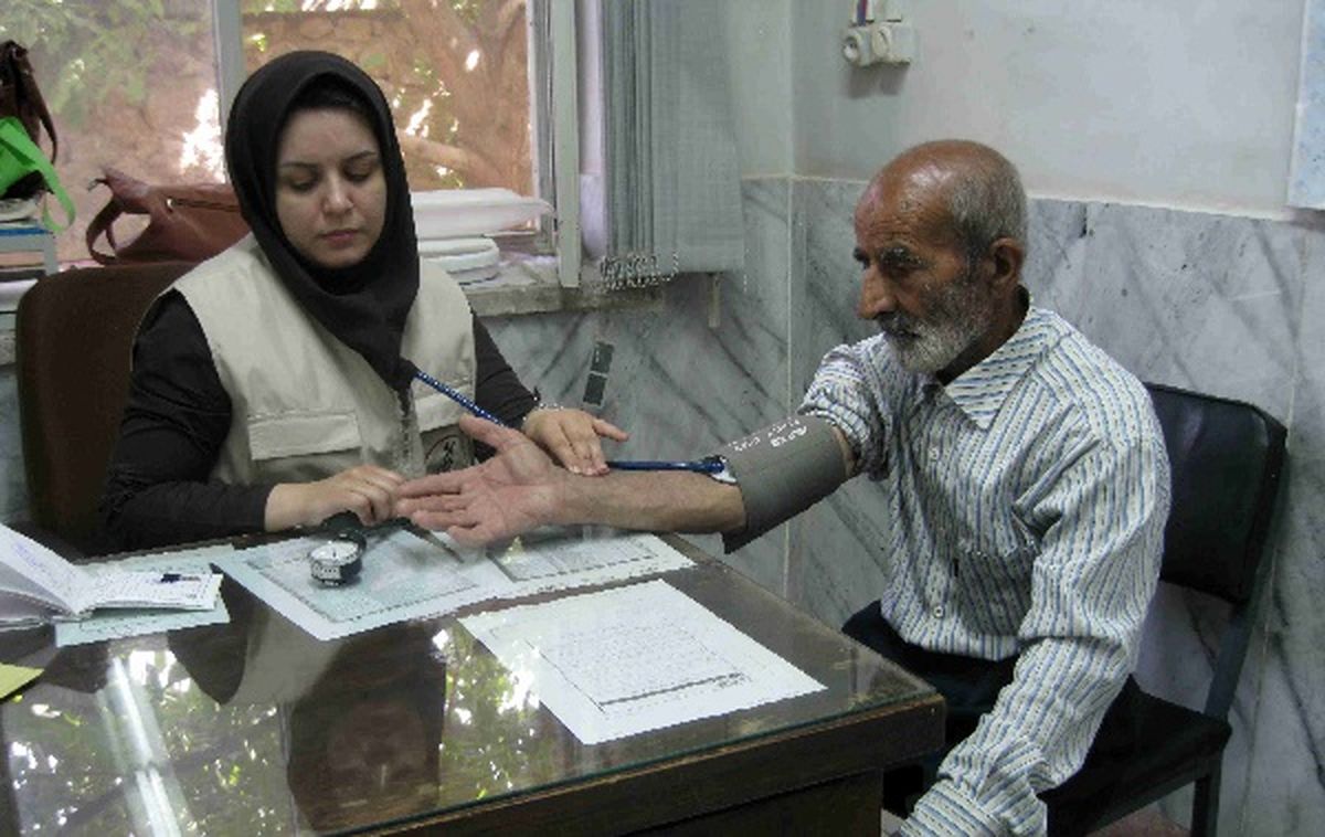 تمام وقت شدن 10هزار پزشک متخصص و فوق تخصص در کلینک های مناطق محروم