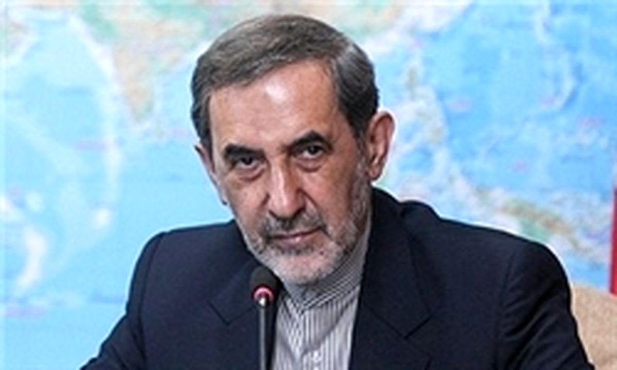 ولایتی:ثبات در لبنان به امنیت منطقه کمک می‌کند