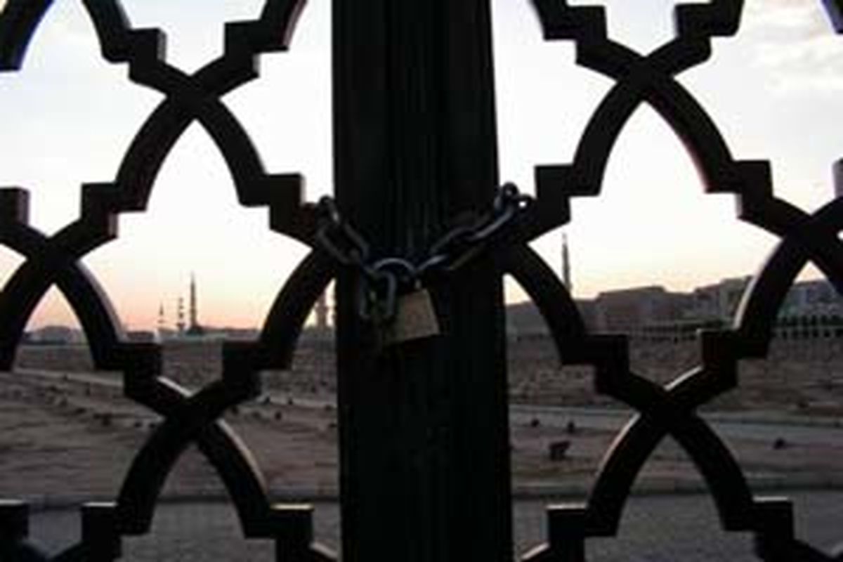 اقدام آل سعود در ممانعت از زیارت بقیع
