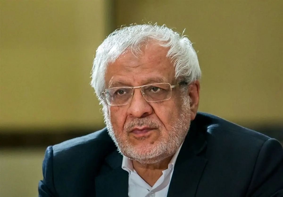 بادامچیان: "دلار" پول ورشکسته است