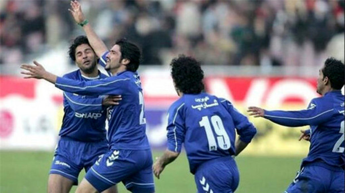 واکنش تند پیروز قربانی به حمله هواداران استقلال
