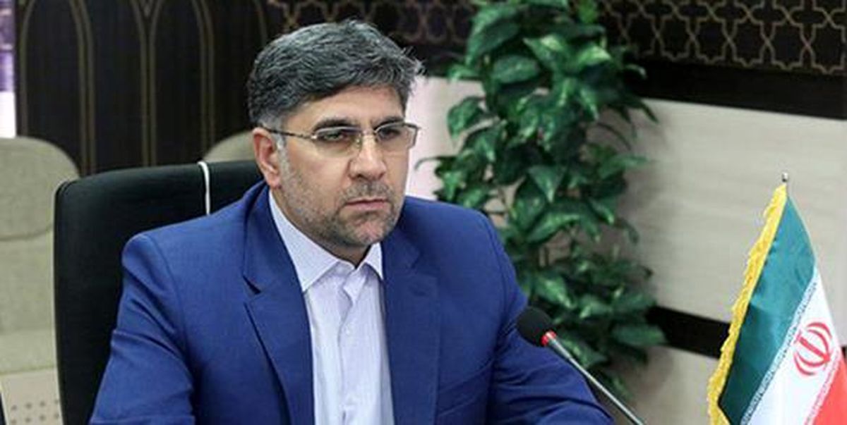 اصلاح بودجه وظیفه مجلس است نه دولت/ آقای روحانی رنگ و بوی سیاسی به بودجه ندهد
