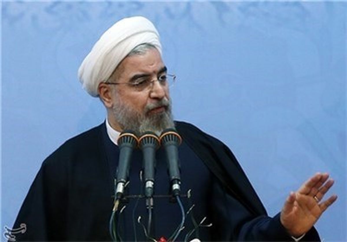 روحانی: نام افراد مفسد نباید در جیب رئیس‌جمهور باشد؛