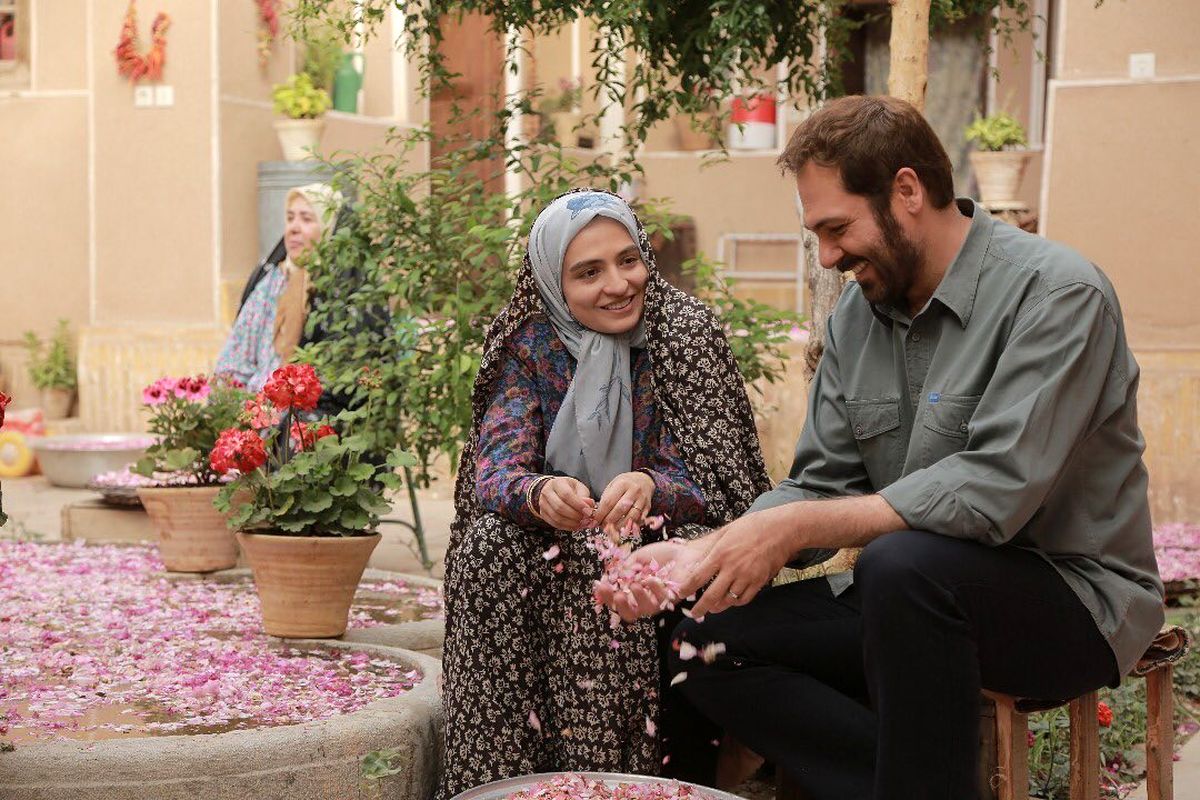 گلاره عباسی در فلیم دختر ایران