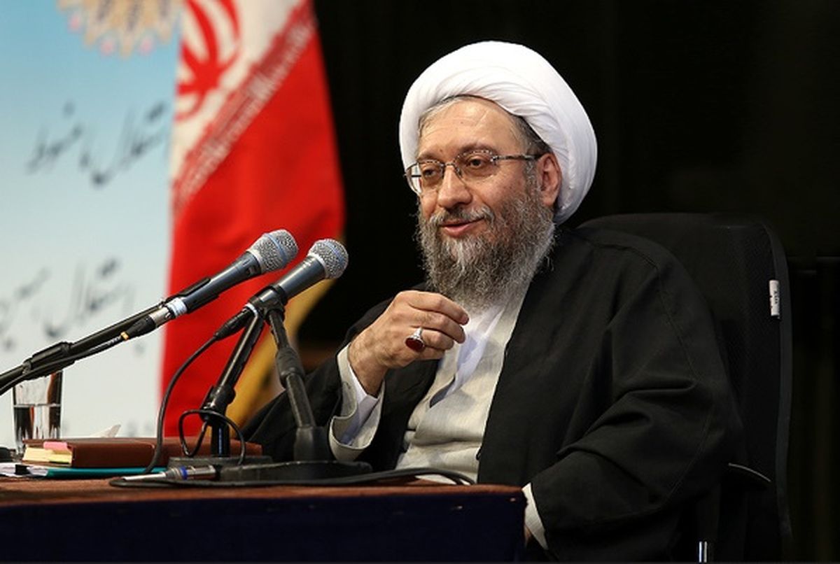 آیت الله لاریجانی:قضات و صاحبان قدرت همواره در معرض لغزش هستند