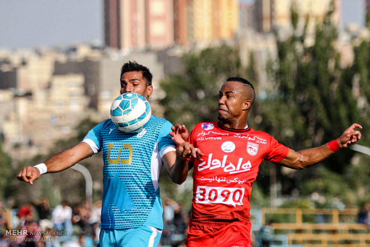 افشاگری صادقی درمورد نرفتنش به استقلال 