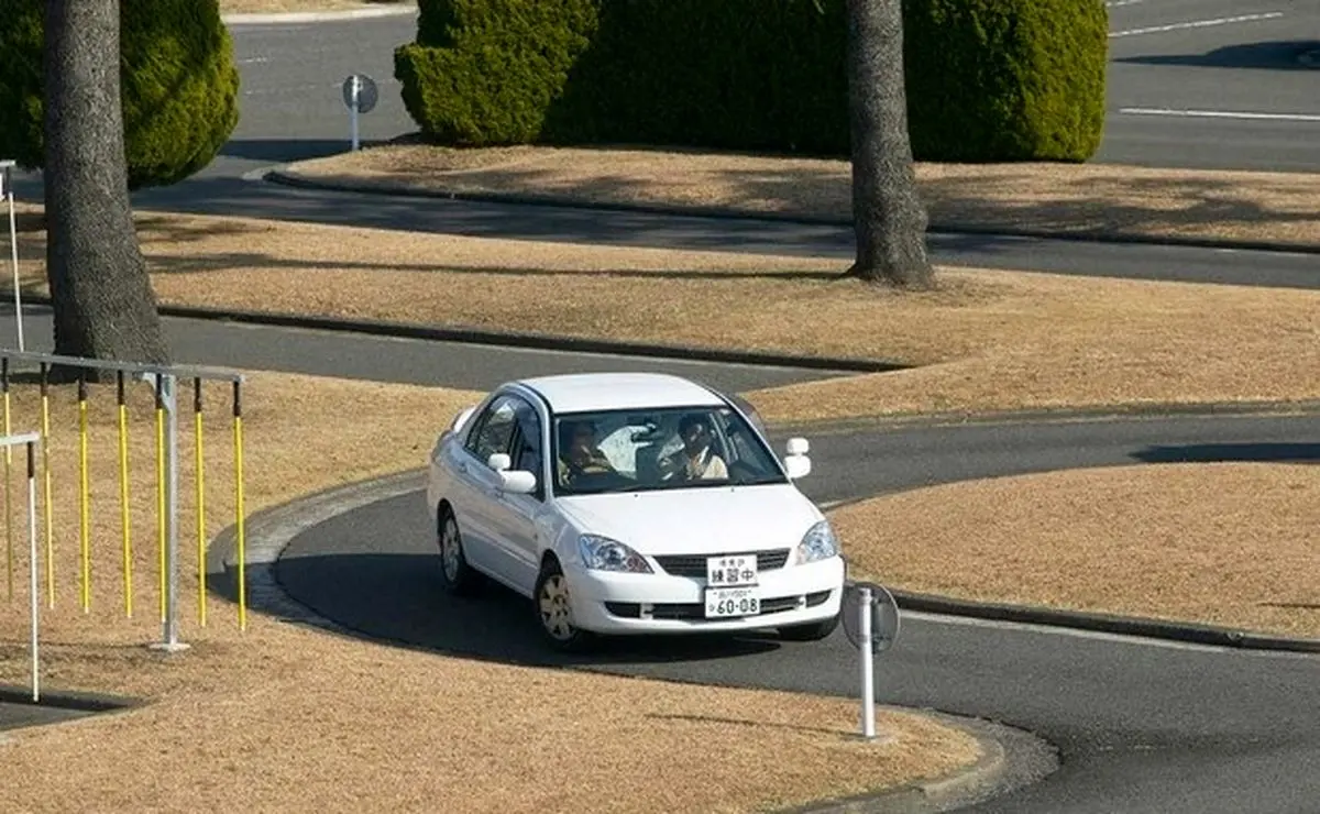 مواد غذایی و امکانات تفریحی رایگان برای رانندگان بازنشسته