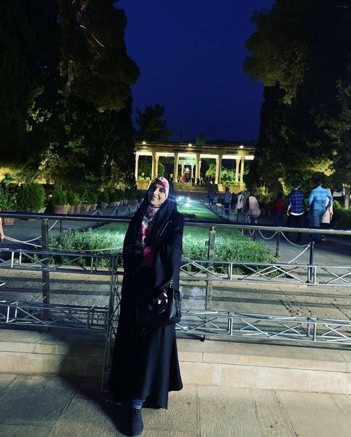 مژده لواسانی در شیراز + عکس