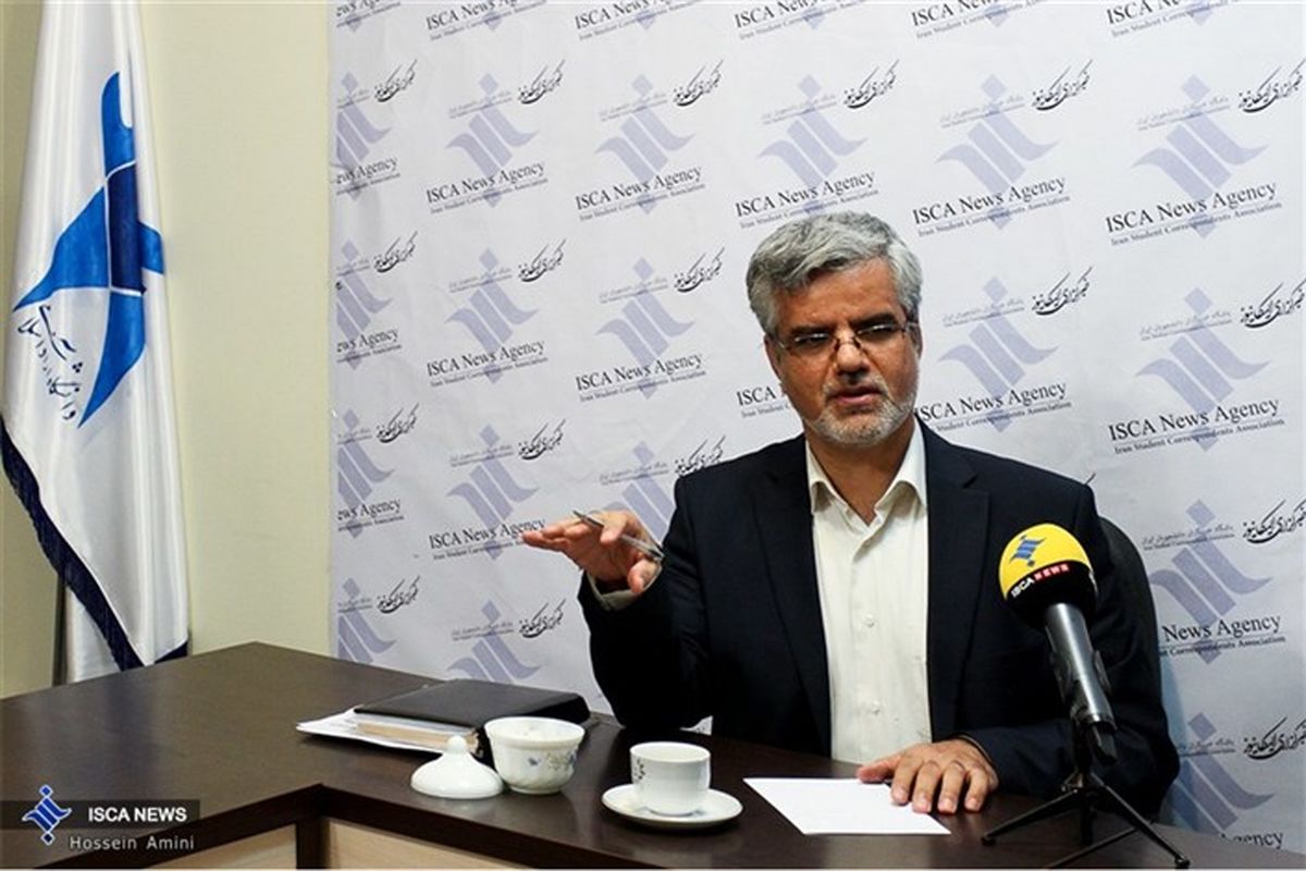 ادامه فضاسازی های پرهیاهو از جنس نماینده جنجالی مجلس/ رفتارهای پوپولیستی برای انحراف در واقعیت های خارجی