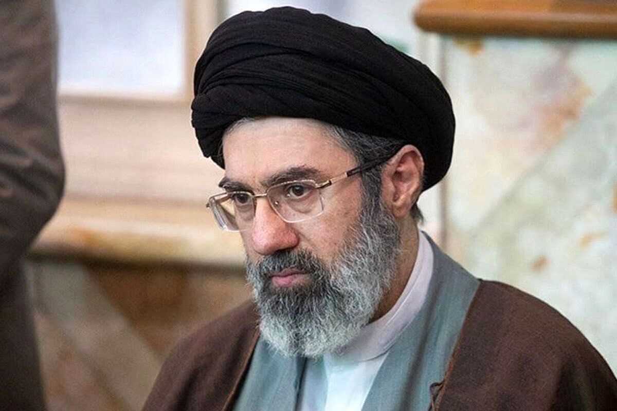چرا کلاس درس مجتبی خامنه ای تعطیل شد ؟