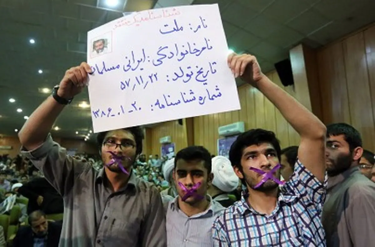 مهم‌ترین دلیل جریان‌ساز شدن همایش«دلواپسیم»/ جمله ظریف، فرشته نجات رسانه های اصلاح‌طلب