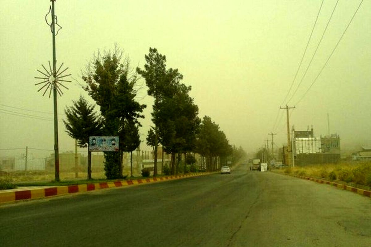 طوفان گرد و خاک در زاهدان