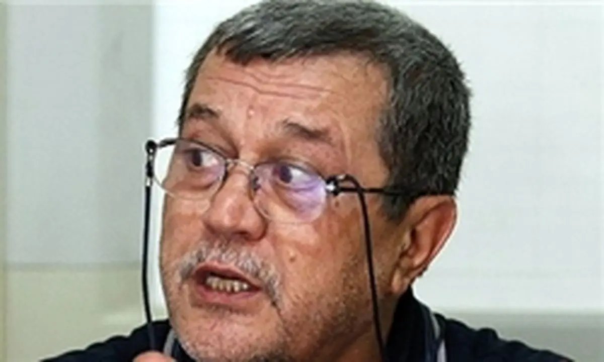 گفتم روحانی نه استقلالی است و نه پرسپولیسی