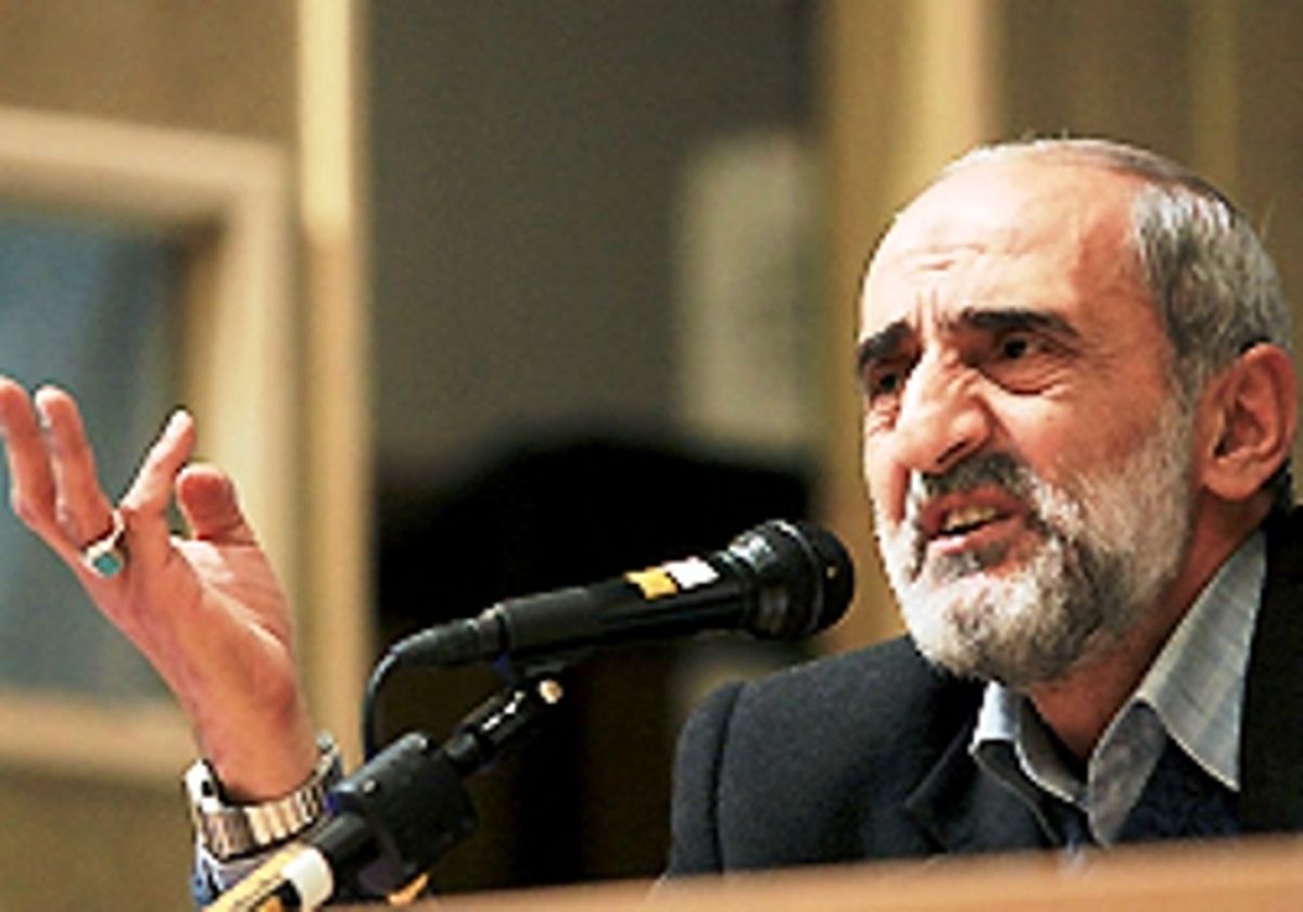 جناب آقای شریعتمداری خودتان آستین ها را بالا بزنید ووارد گود شوید+عکس