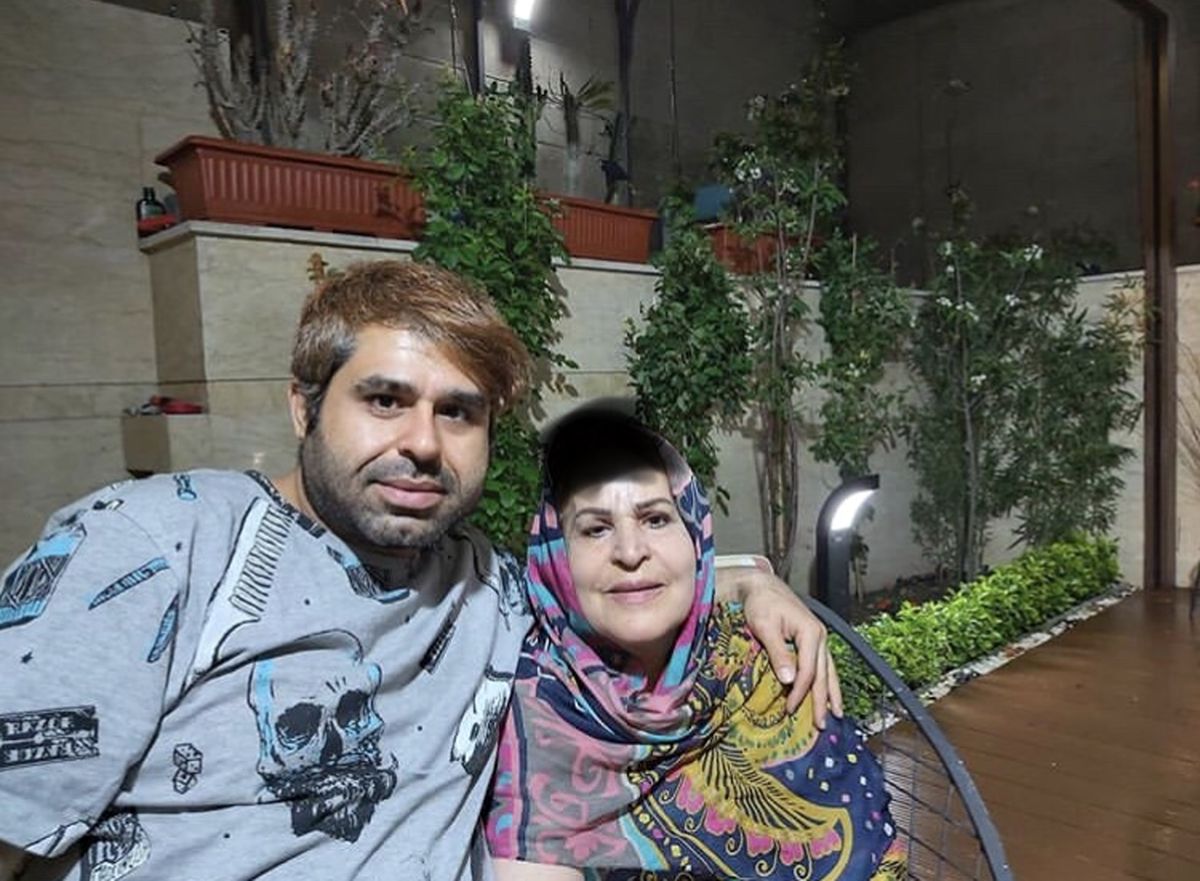 امیر نوری در کنار مادرش + عکس