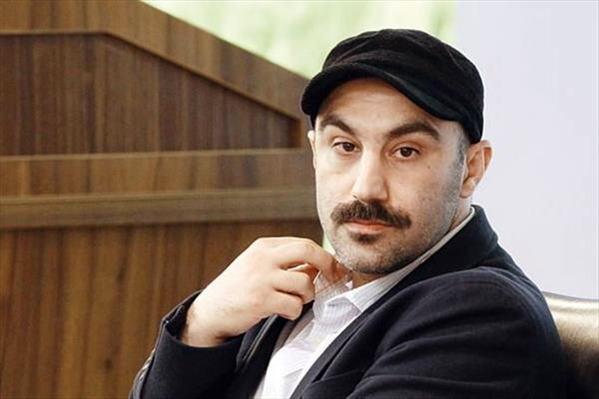 حمله بازیگر سینما به بازیکنان استقلال + عکس