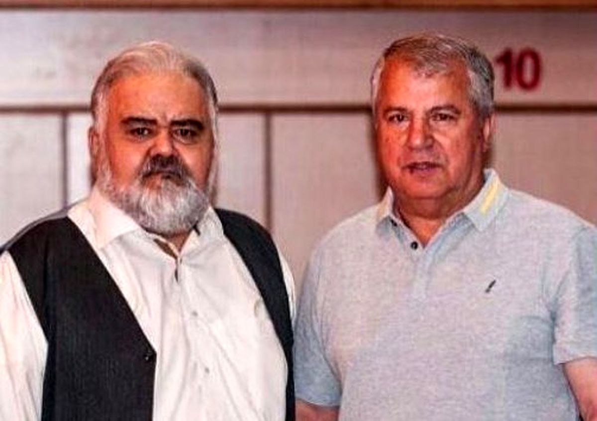  علی پروین کنار اکبر عبدی پشت صحنه یک سریال/عکس