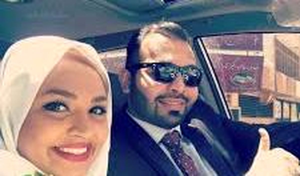 تحویل سال خانم مجری در کنار همسرش
