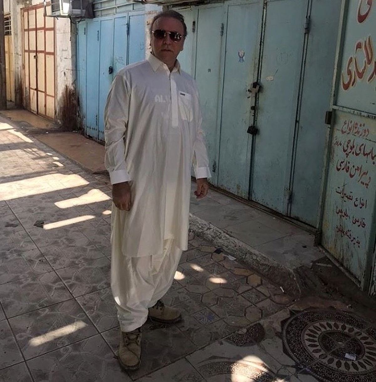 کیهان ملکی با لباس محلی + عکس