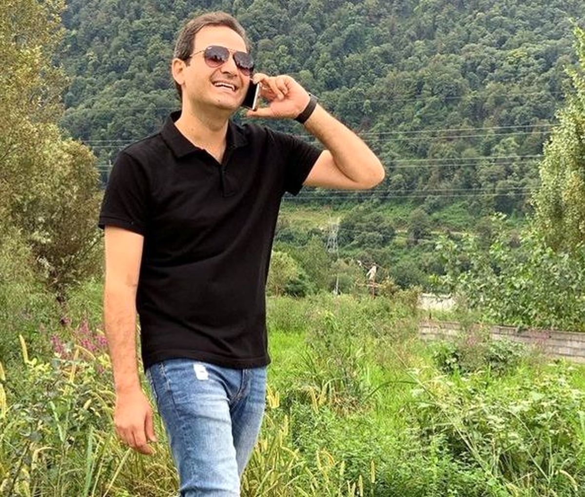 گشت و گذار آقای بازیگر در طبیعت زیبای شمال + عکس